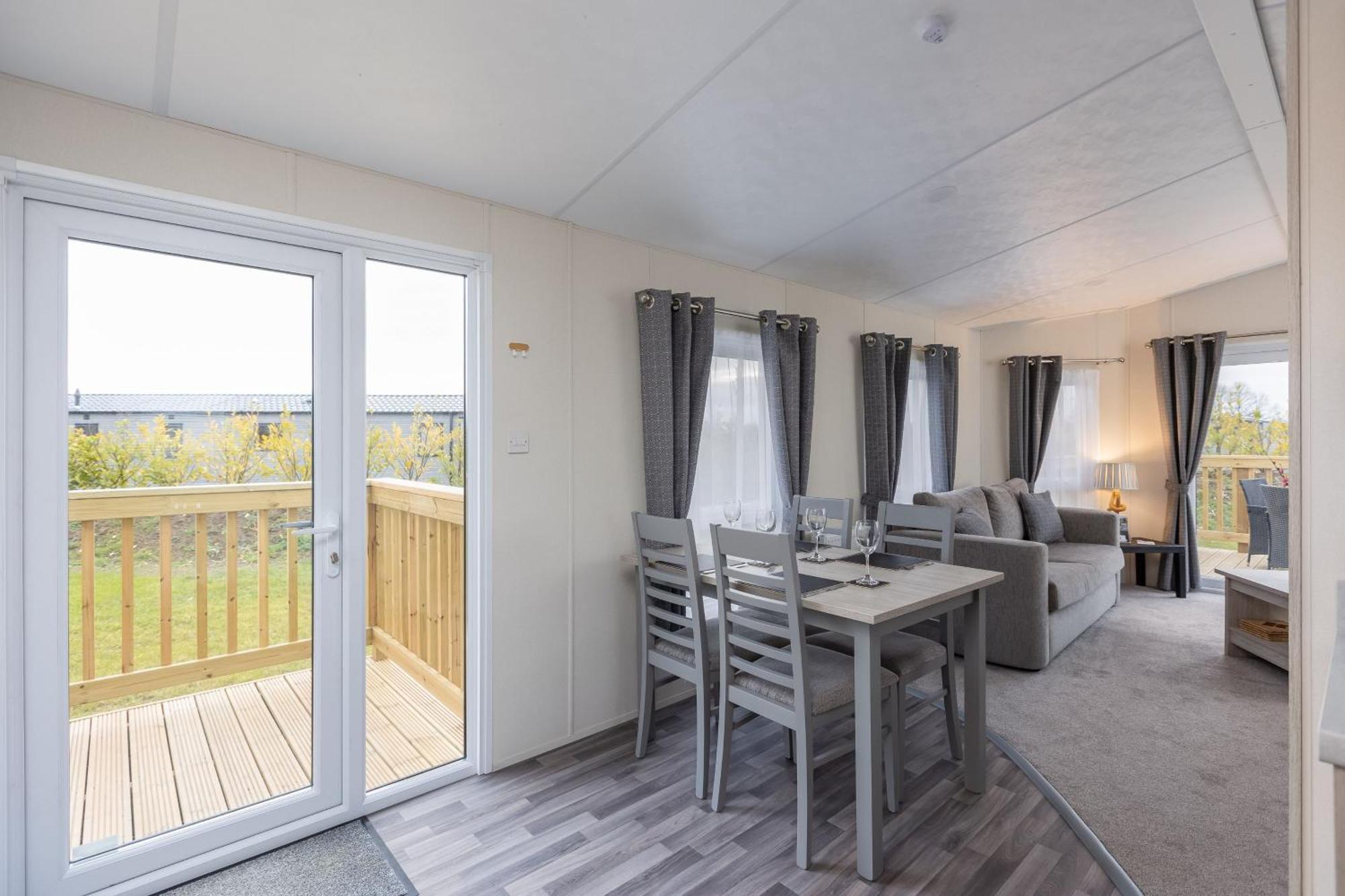 Deer View Lodge Close To Пикъринг Екстериор снимка
